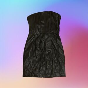 Elegant Black Strapless Dress